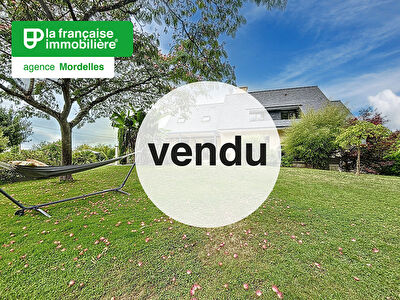 Maison Mordelles 8 pièce(s) 230 m2