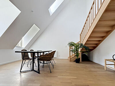 Appartement Duplex neuf dans Intra Muros