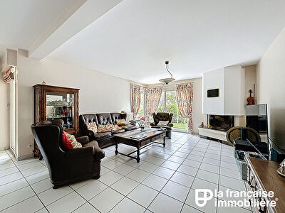 Maison T7 à Vendre à Cesson-Sévigné – quartier La Boulais
