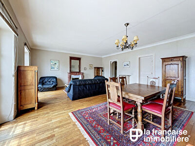 Appartement Rennes – Centre-ville – Les Halles – 4 pièces – 101.04 m² – Cave – Grenier