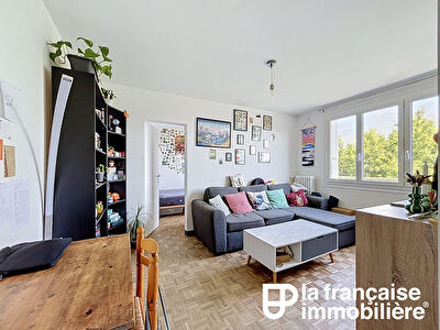 Appartement Rennes – Mail François Mitterrand – 2 pièces – 37.19 m² – Cave – Cellier – Parking