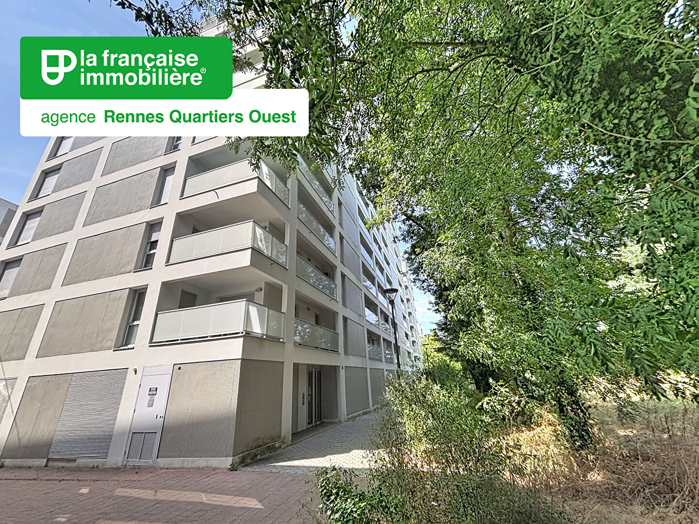 4 pièces récent – terrasse – cave – balcon – parking – à vendre – La Courrouze - LFI-CLEUNAY-21573
