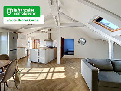 Appartement  Type 2 à louer – Meublé – Rennes – Centre-ville – Sainte Anne – 50.17 m² carrez – 64.35 m² au sol – dernier étage – Cave