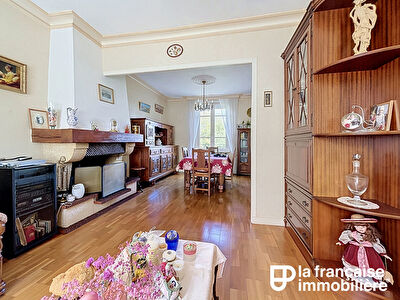 JOLIE MAISON EN PIERRES AU COEUR DU QUARTIER SAINTE-THERESE pièce(s) 82 m2