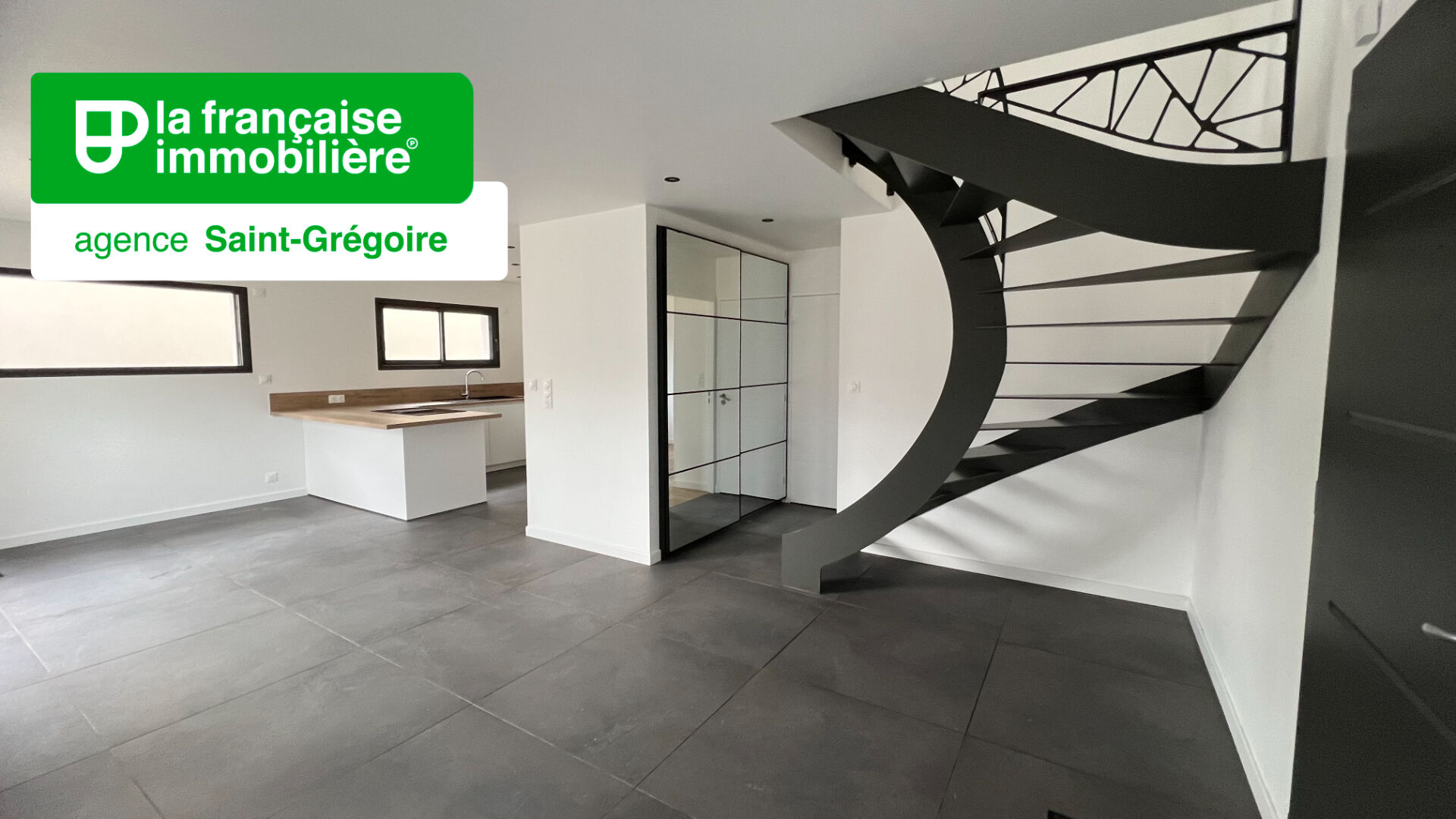 Maison Chevaigné récente centre bourg 6 pièce(s) 126.40 m2 - LFI-GRE-21849