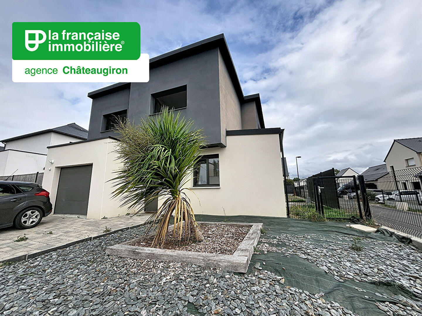 Maison T5 à louer, 110 m², 4 chambres, jardin, SERVON SUR VILAINE - LFI-CHATEAU-21847