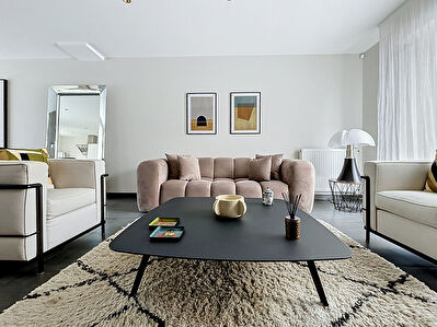 Maison – à vendre – récent – 3 chambres – bureau – garage – parking – quartier Cleunay