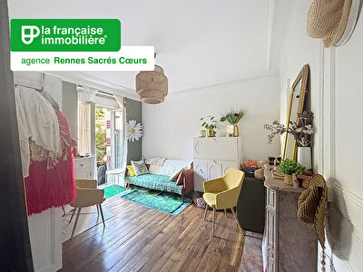 Type 2 de 36 m² avec terrasse, quartier Sacrés-Coeurs