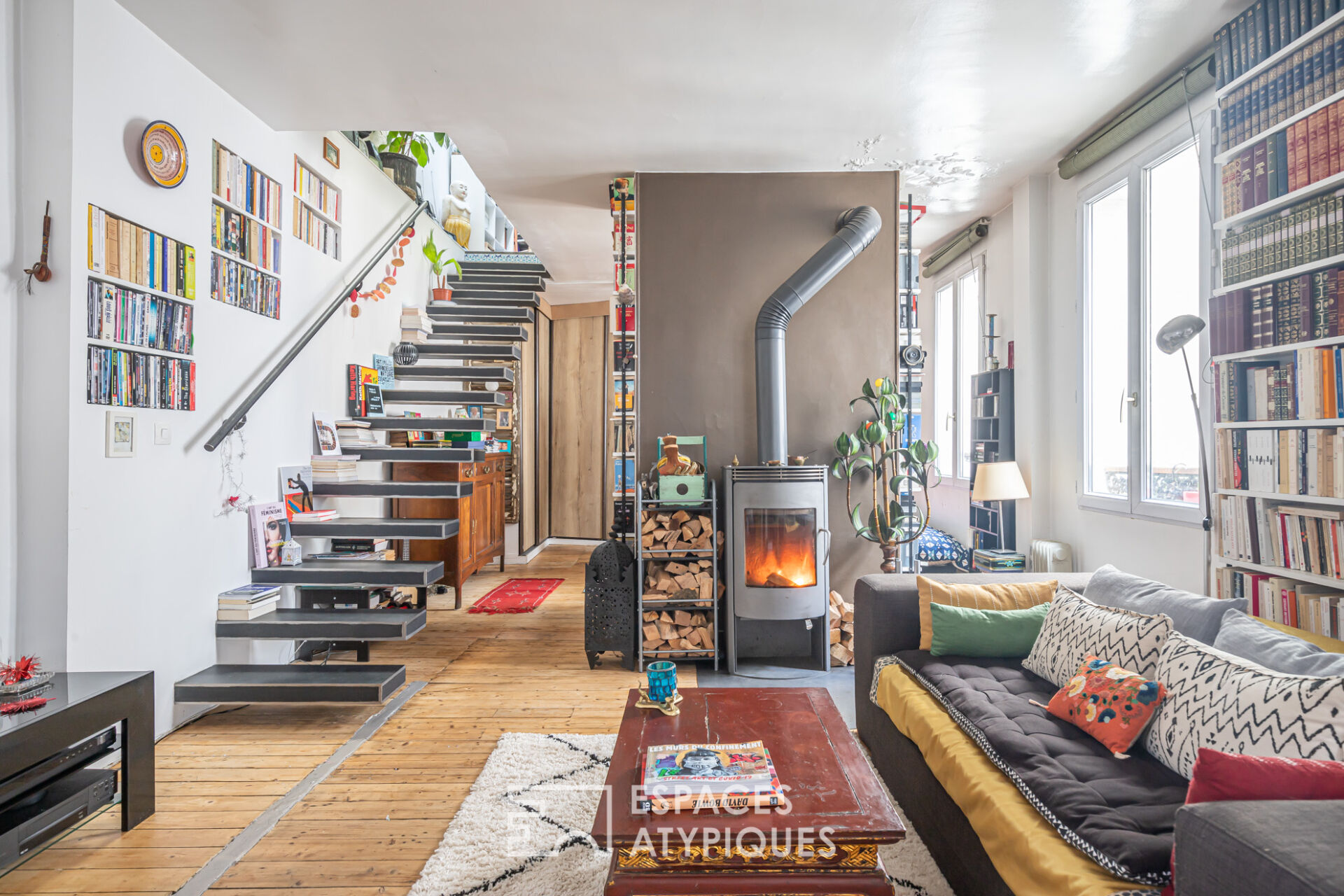 Agence immobilière de ESPACES ATYPIQUES PARIS