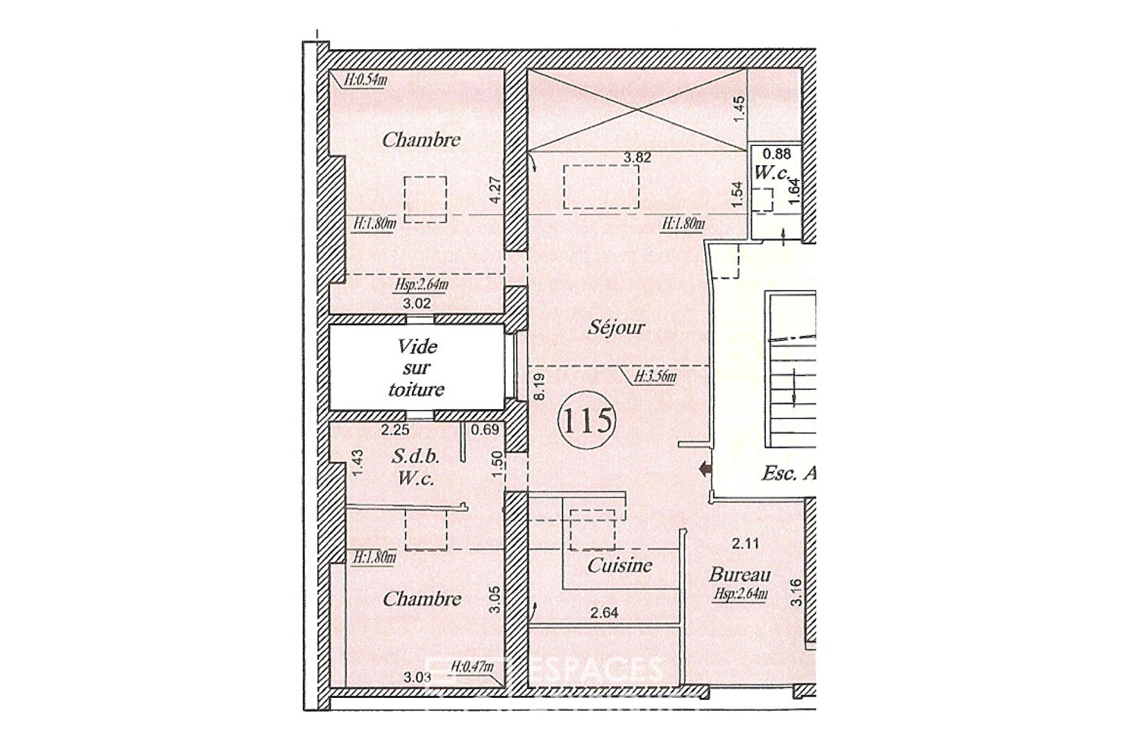 Photo Dernier étage traversant sous les toits - Village d'Auteuil image 3/6