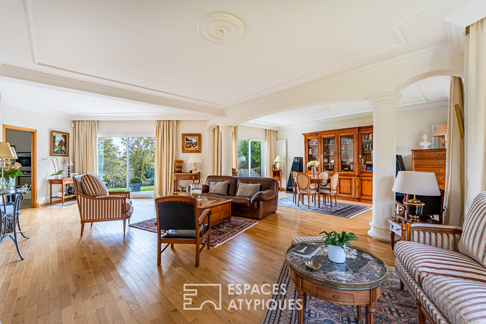 Agence immobilière de Espaces Atypiques Yvelines - ESPACES ATYPIQUES YVELINES