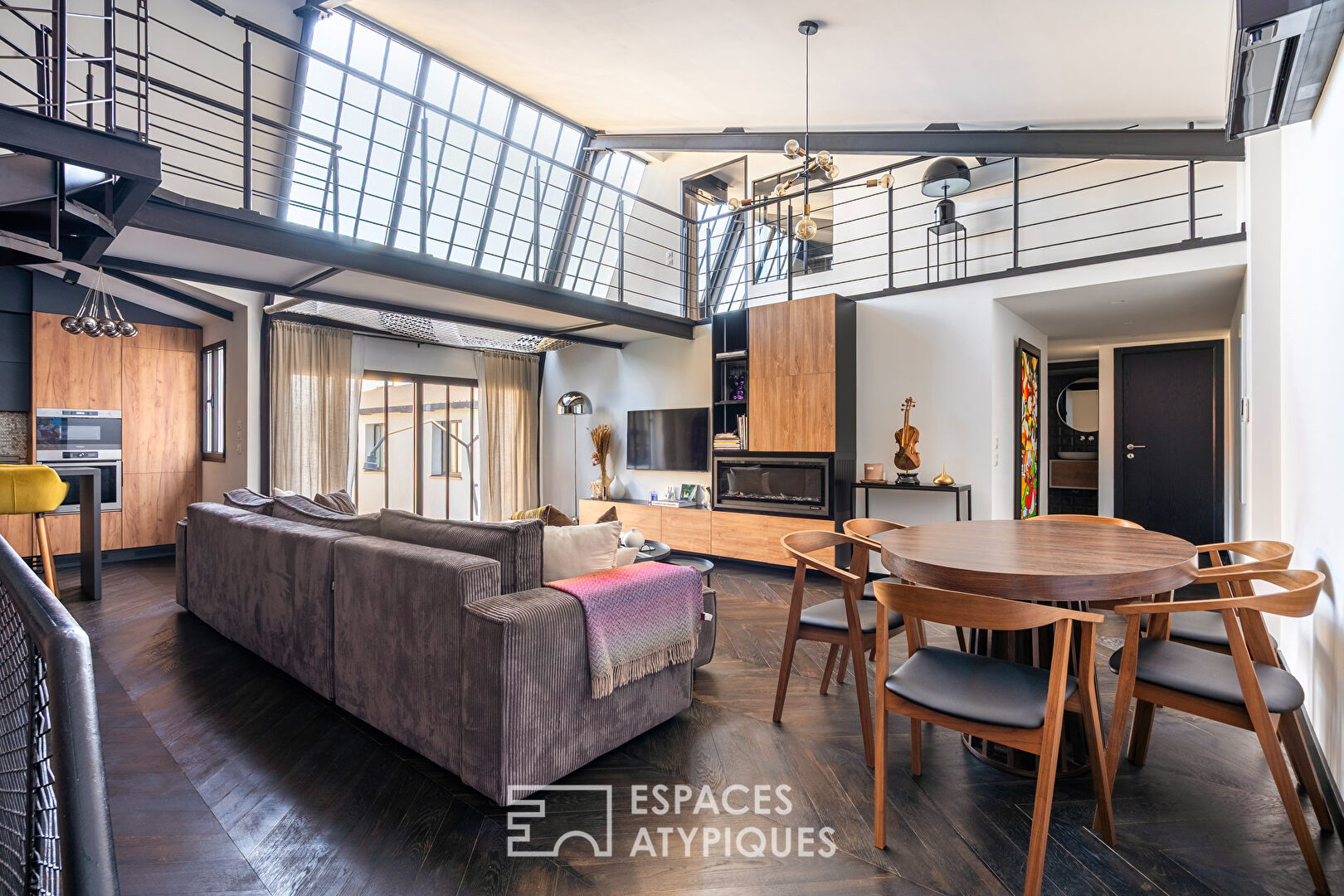 Agence immobilière de ESPACES ATYPIQUES VAL DE MARNE