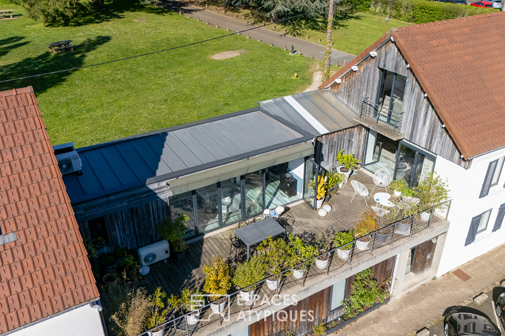 Agence immobilière de Espaces Atypiques Yvelines - ESPACES ATYPIQUES YVELINES