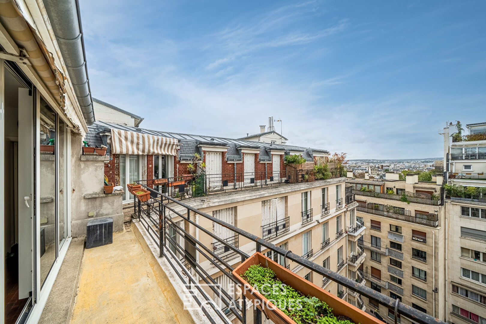 Agence immobilière de ESPACES ATYPIQUES PARIS - ESPACES ATYPIQUES PARIS OUEST