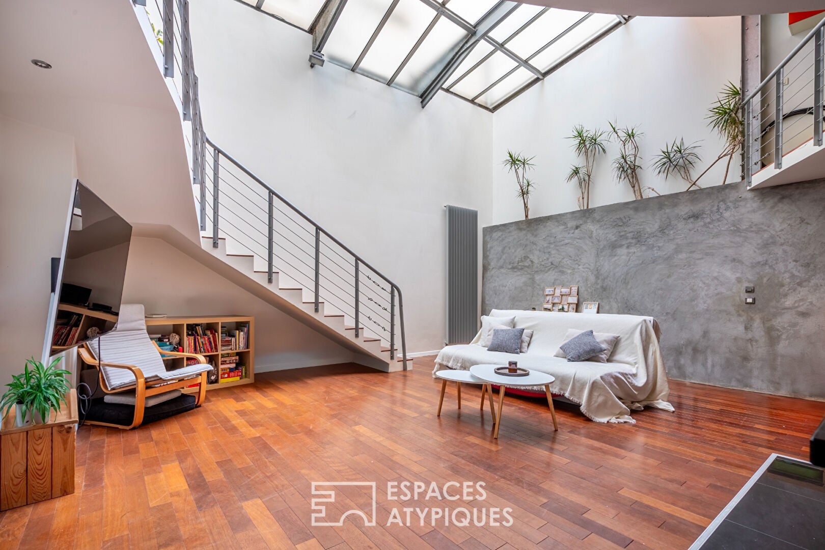 Photo Loft avec verrière image 1/6