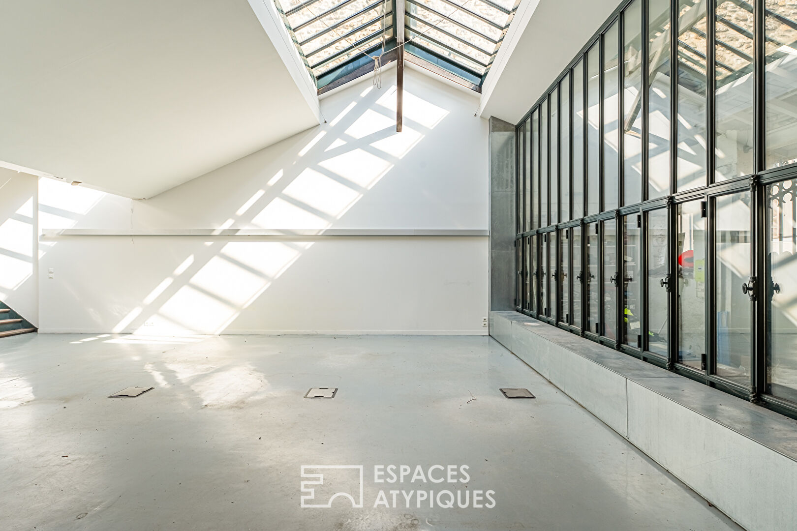 Photo Maison avec son loft d'exception et son jardin au coeur de Versailles image 2/6