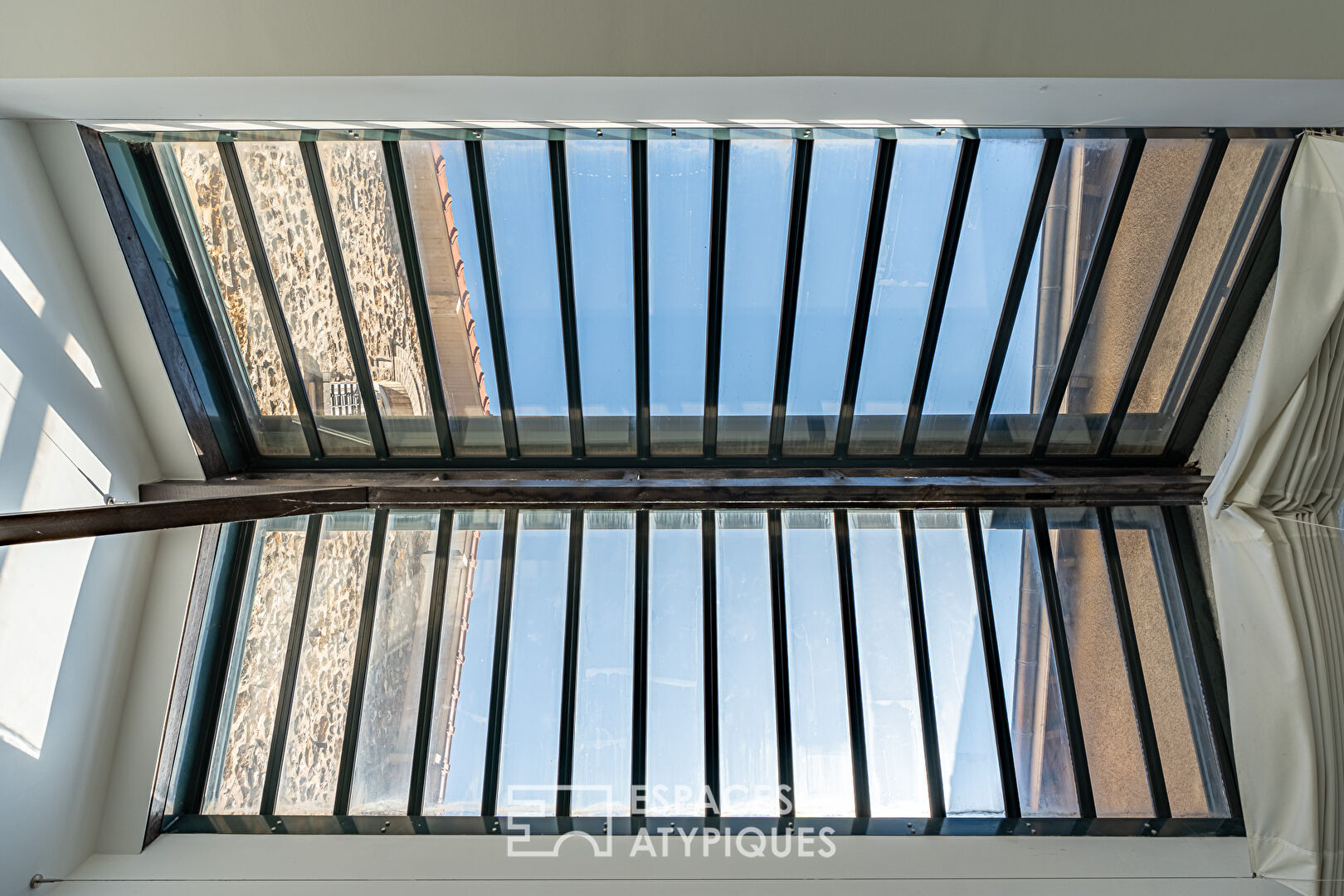 Photo Maison avec son loft d'exception et son jardin au coeur de Versailles image 3/6