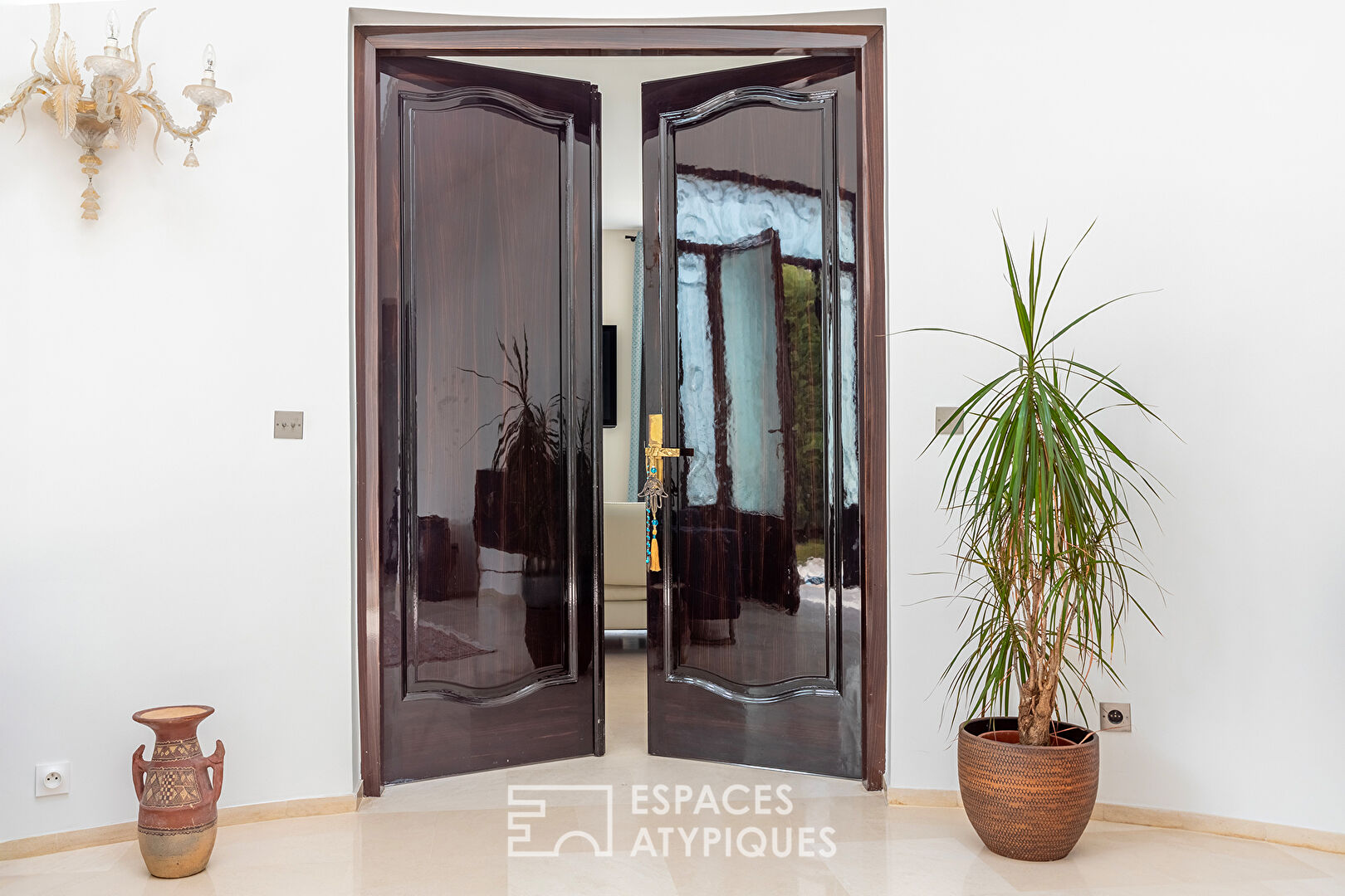 Agence immobilière de ESPACES ATYPIQUES VAL DE MARNE
