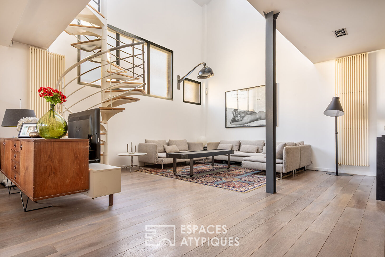 Photo Loft en duplex dans une ancienne usine image 2/6