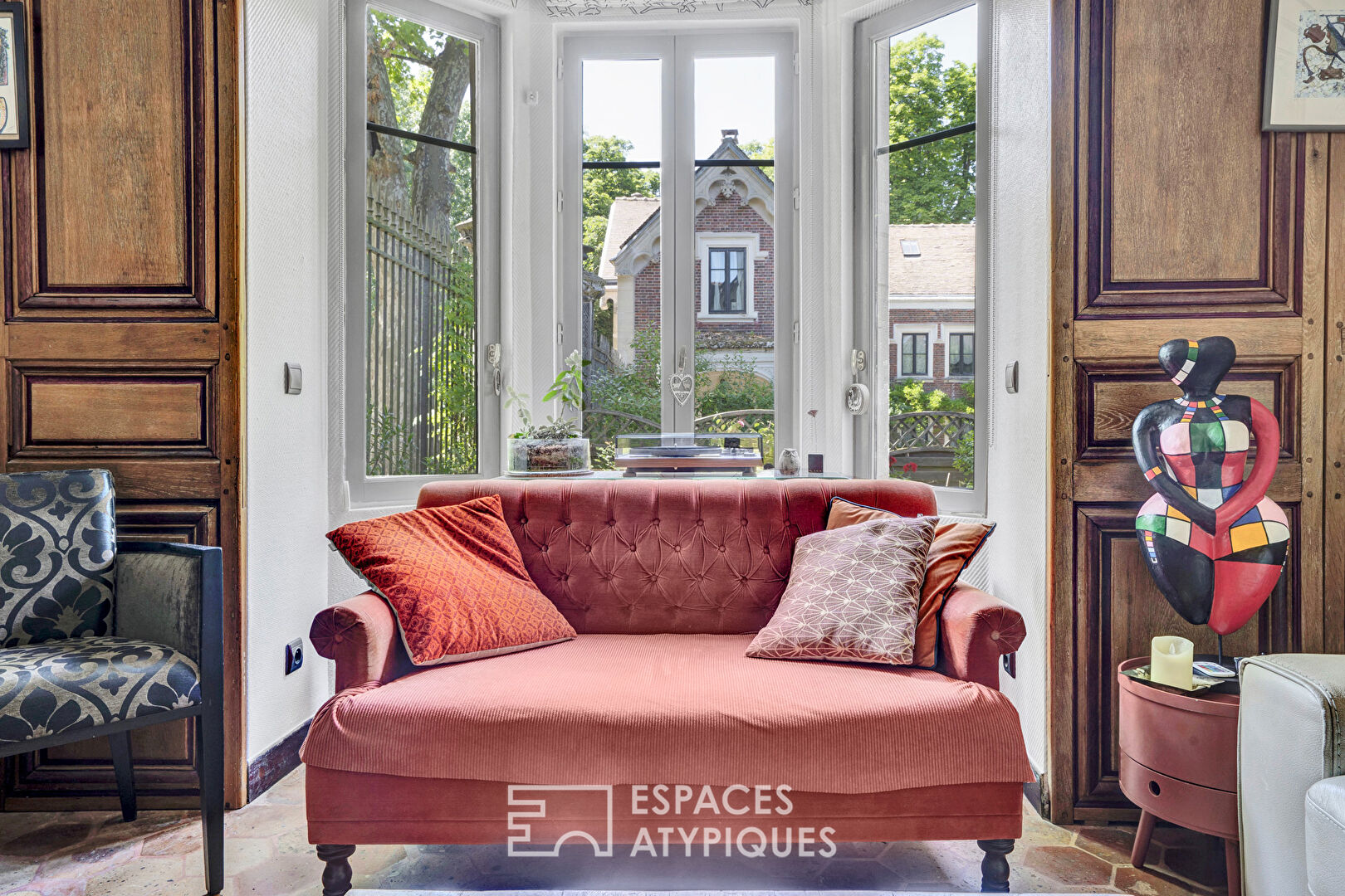 Photo Maison du XVIIIème au coeur du Domaine du Château du Piple image 3/6