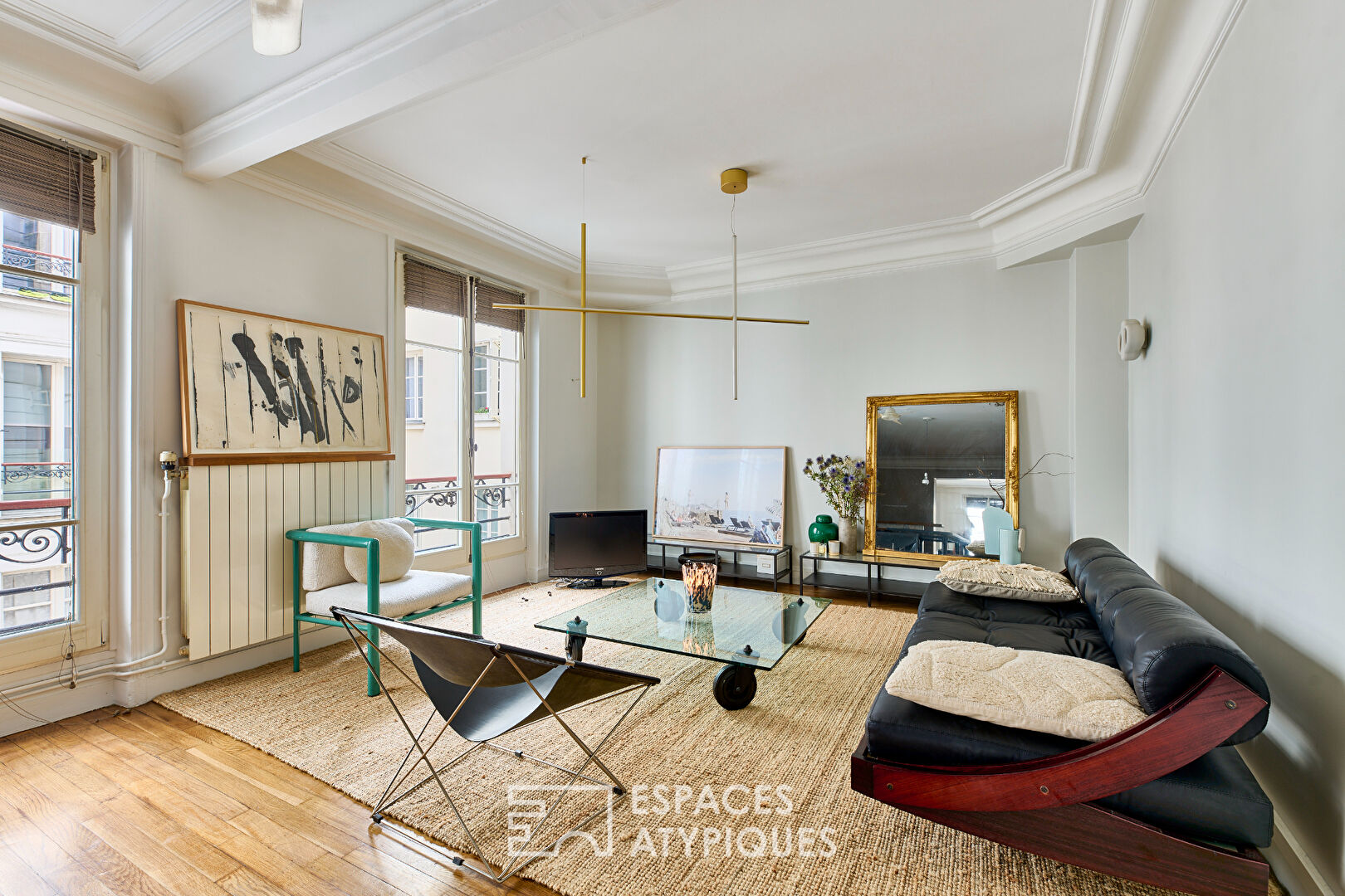 Agence immobilière de ESPACES ATYPIQUES PARIS