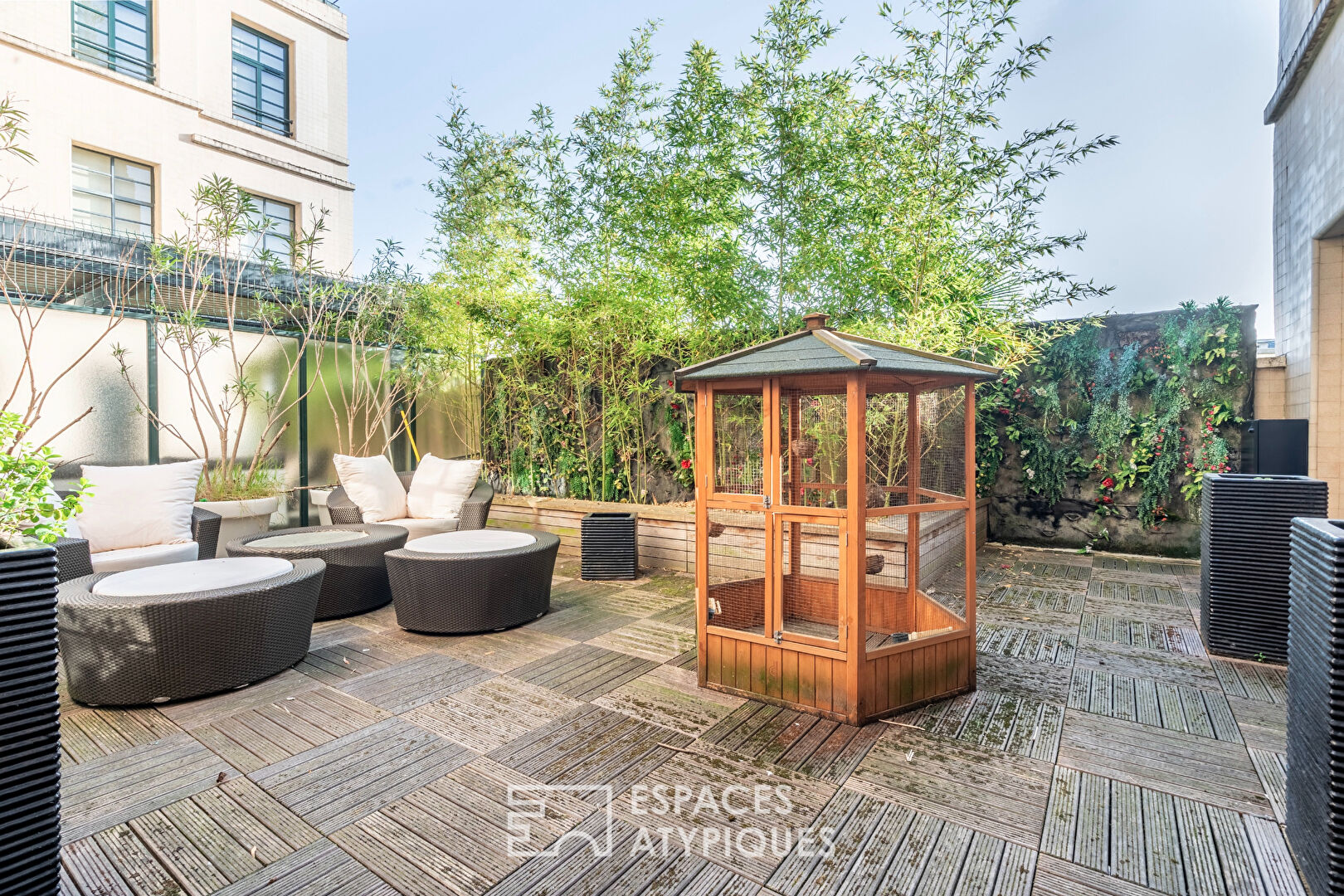 Agence immobilière de ESPACES ATYPIQUES PARIS - ESPACES ATYPIQUES PARIS OUEST