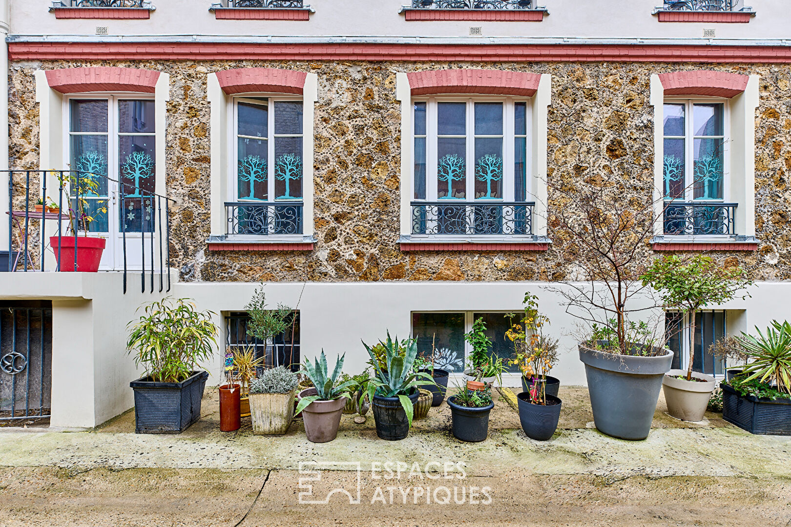 Agence immobilière de ESPACES ATYPIQUES PARIS - ESPACES ATYPIQUES PARIS OUEST