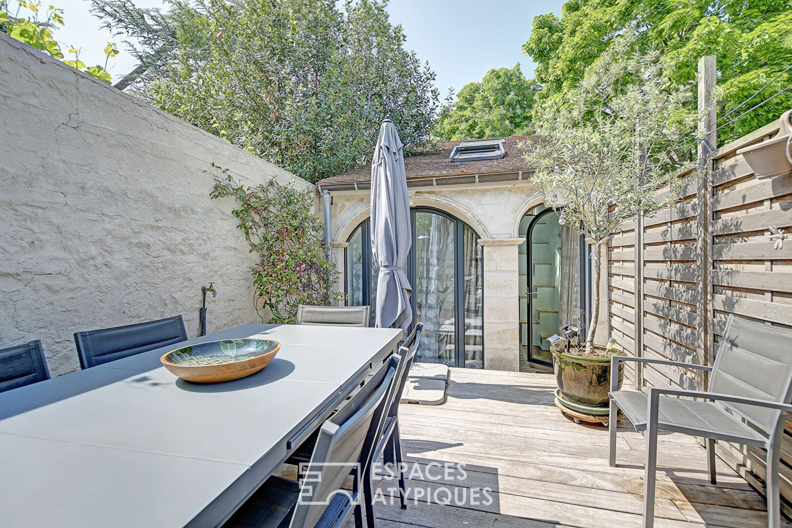 Photo Souplex avec terrasse et dépendance image 4/6