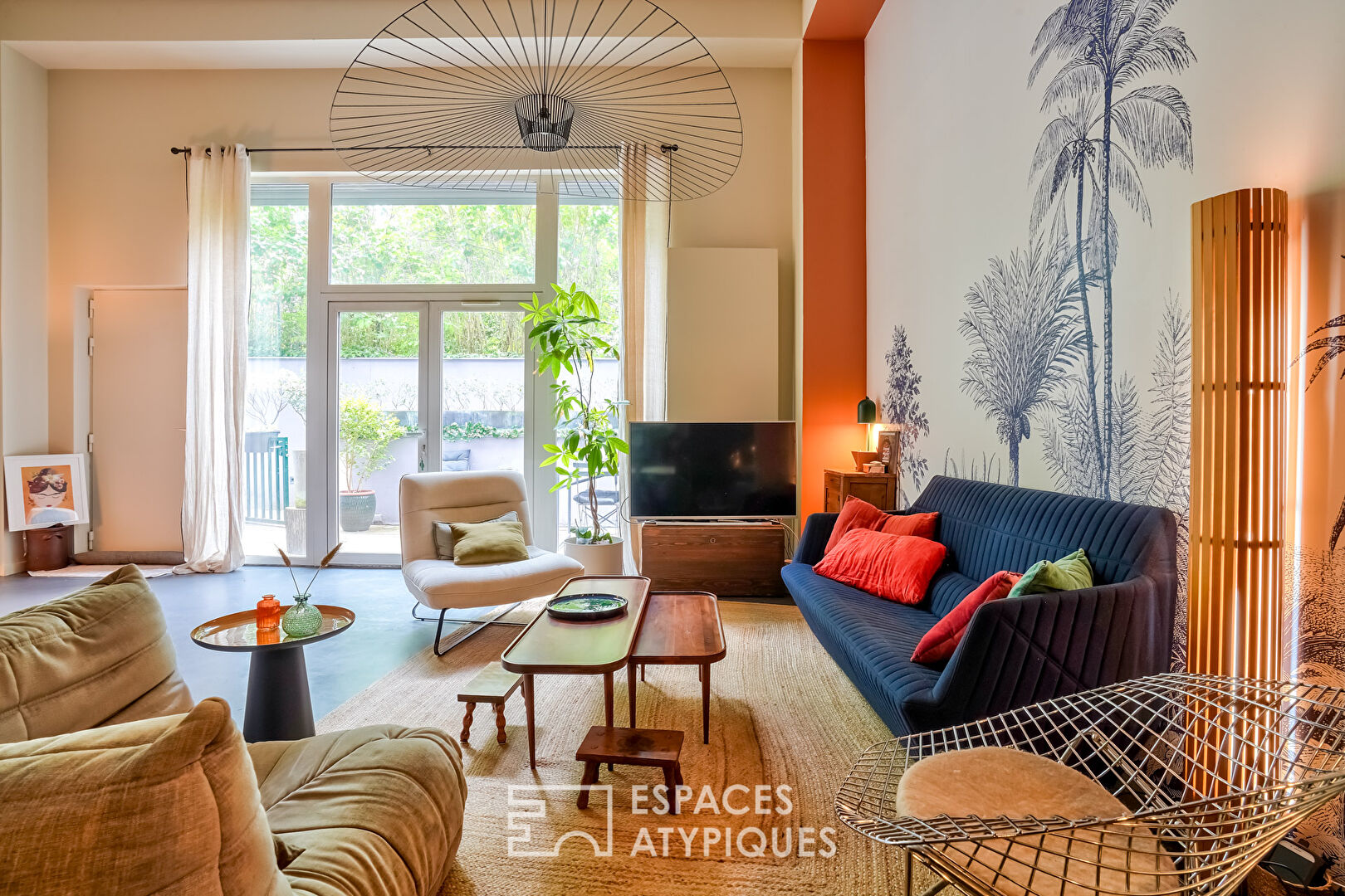 Agence immobilière de ESPACES ATYPIQUES Hauts de Seine