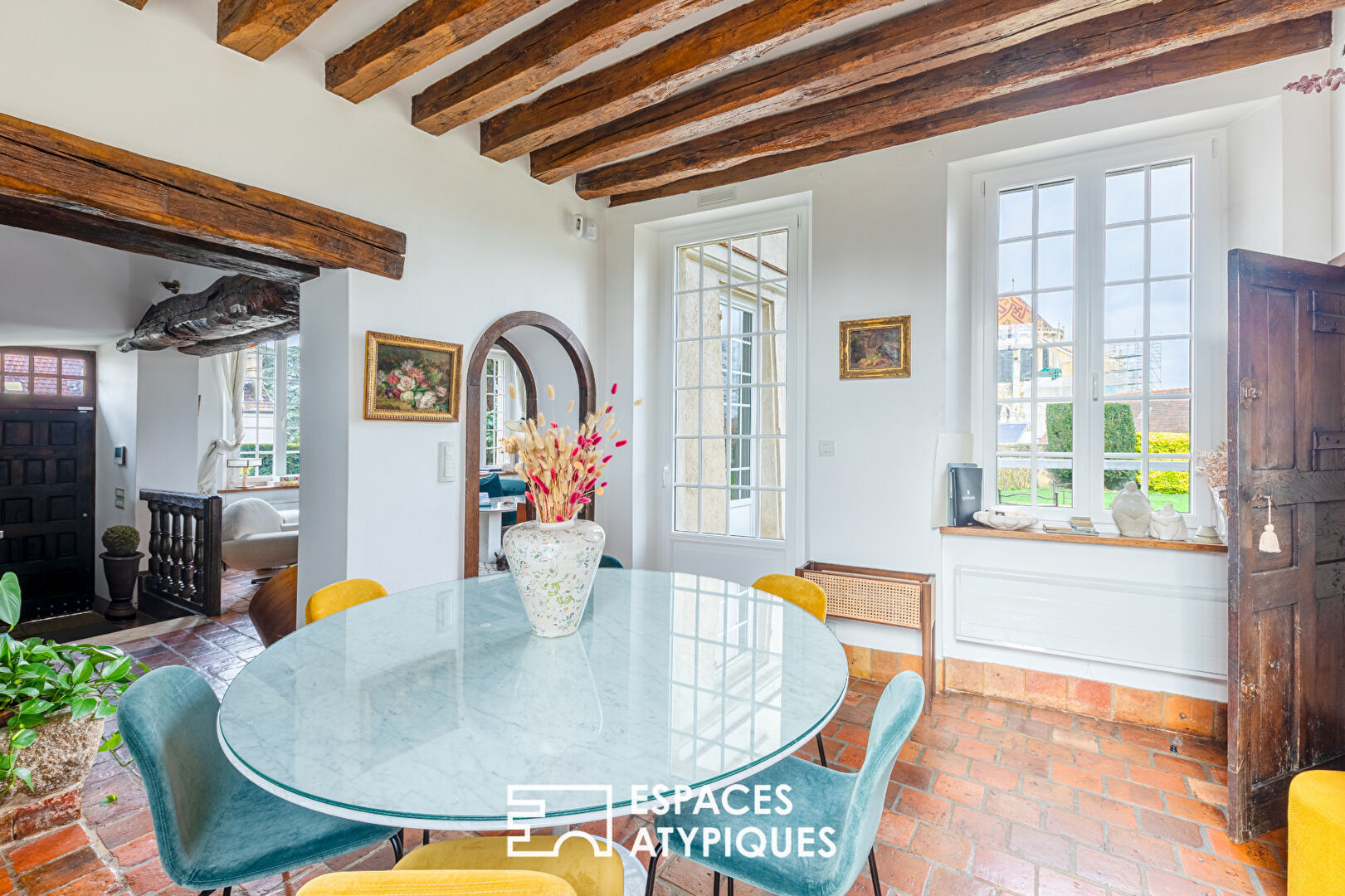 Photo Demeure historique de Mantes la Jolie avec vue époustouflante sur la Collégiale image 3/6