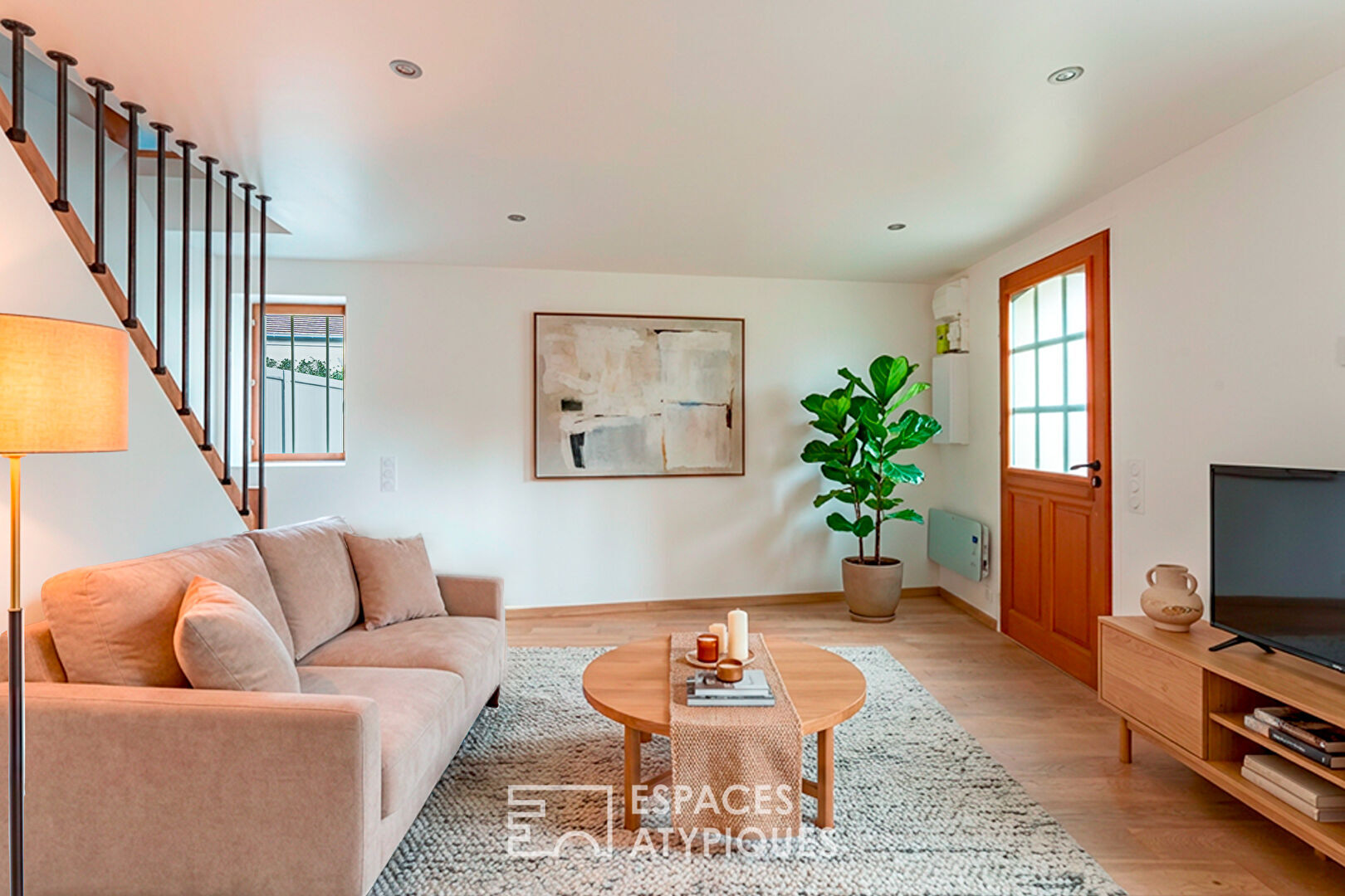 Agence immobilière de ESPACES ATYPIQUES Hauts de Seine