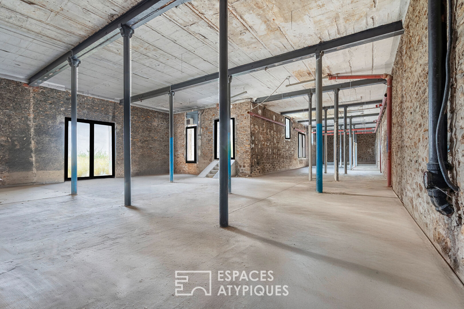 Agence immobilière de ESPACES ATYPIQUES SEINE SAINT DENIS