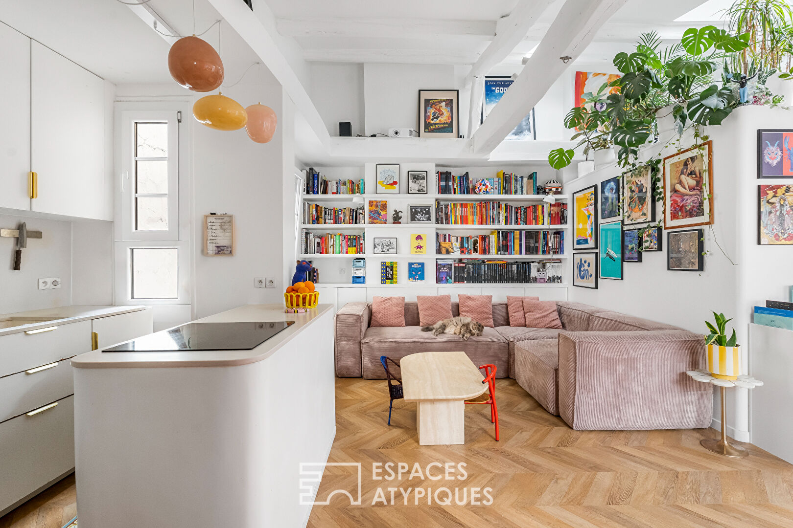 Agence immobilière de ESPACES ATYPIQUES PARIS