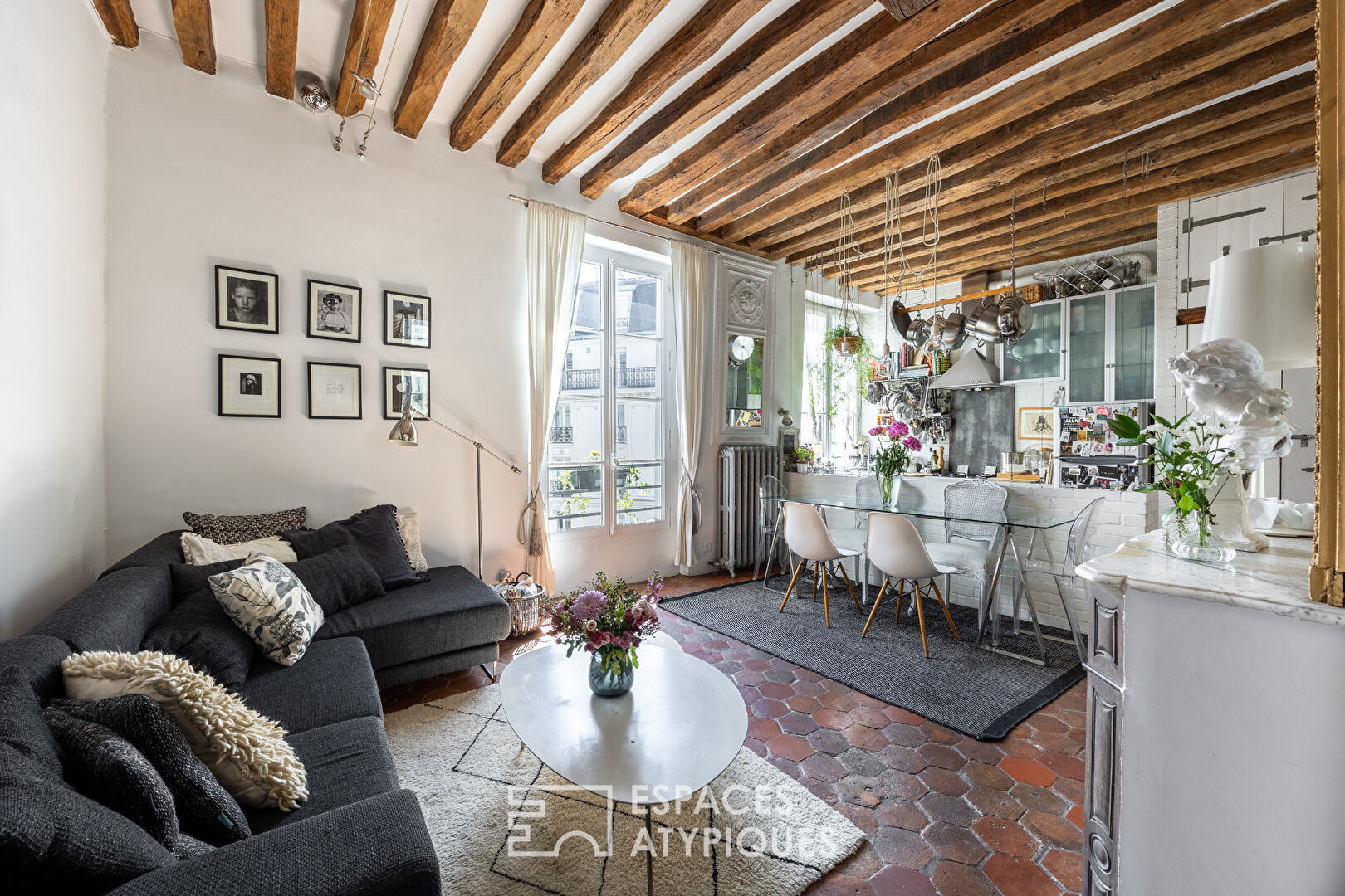 Duplex à l'esprit maison sous les toits au coeur du Haut-Marais