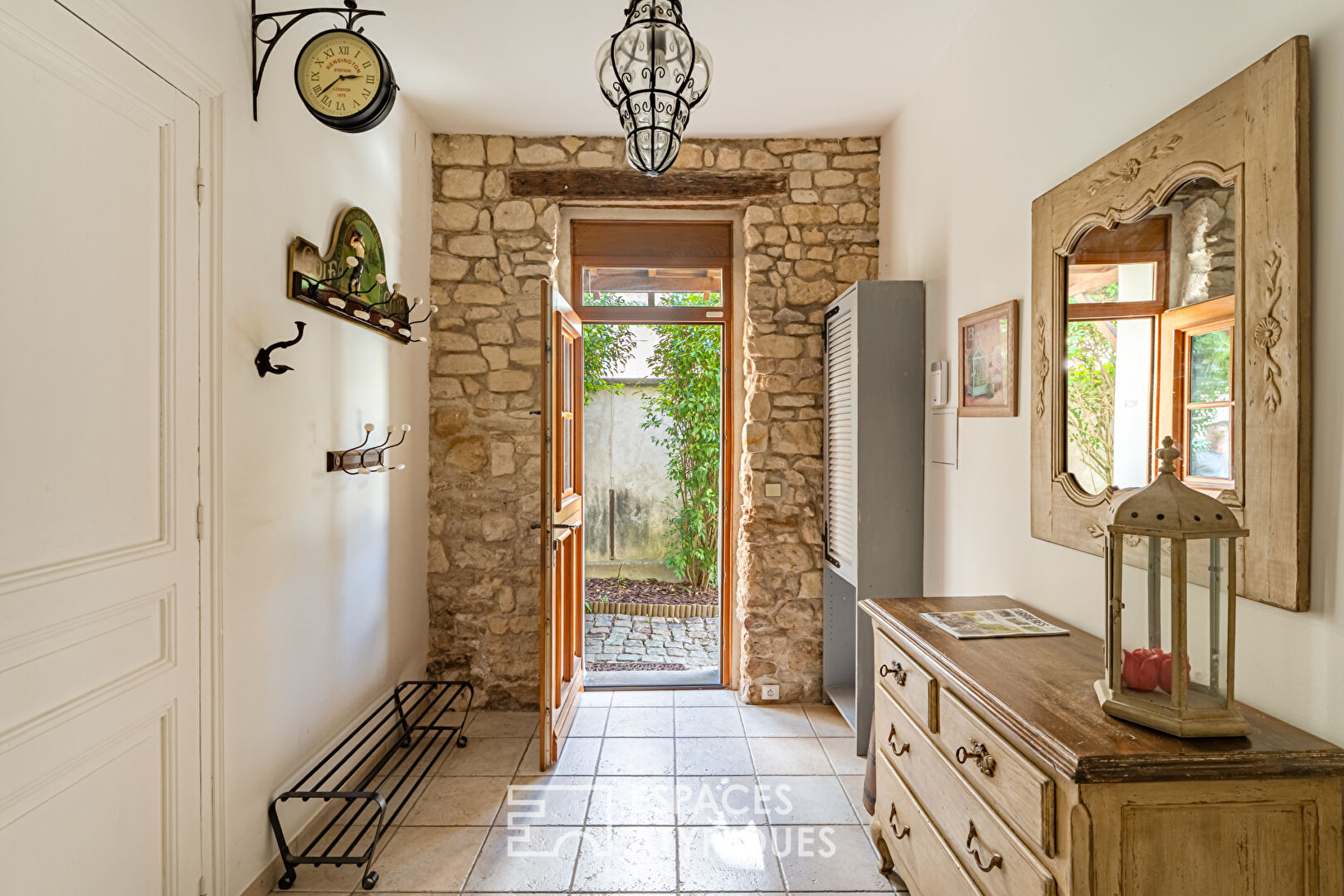 Photo Maison de caractère de 211 m²  dans le coeur historique de Carrières Sur Seine image 6/6