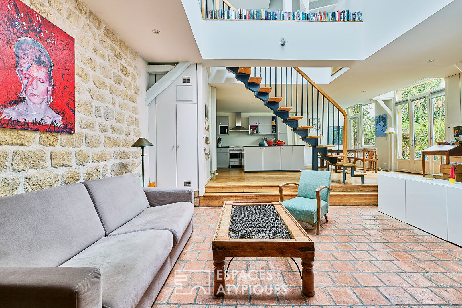 Photo Triplex avec terrasse sur une cour végétalisée image 1/6