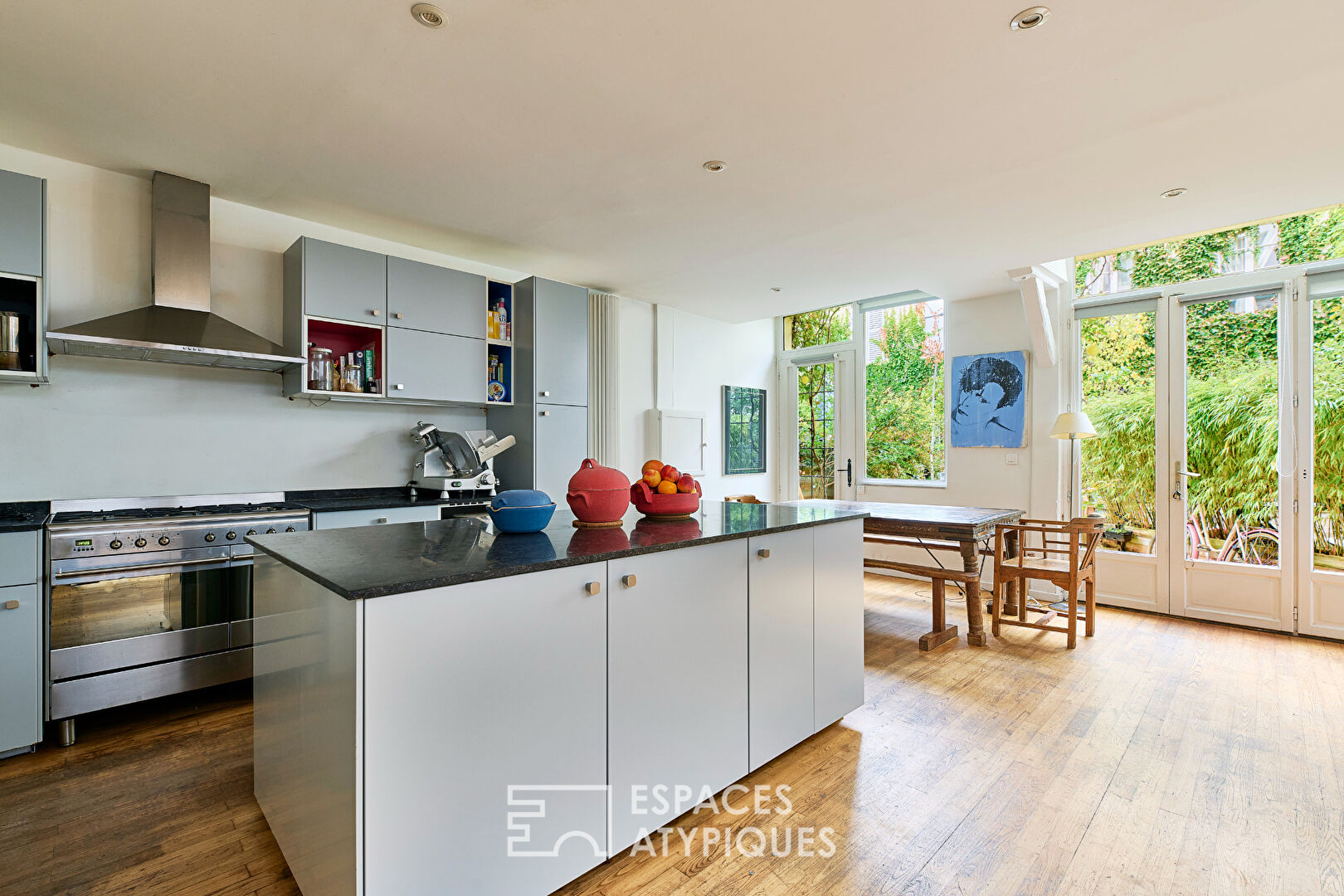 Photo Triplex avec terrasse sur une cour végétalisée image 4/6