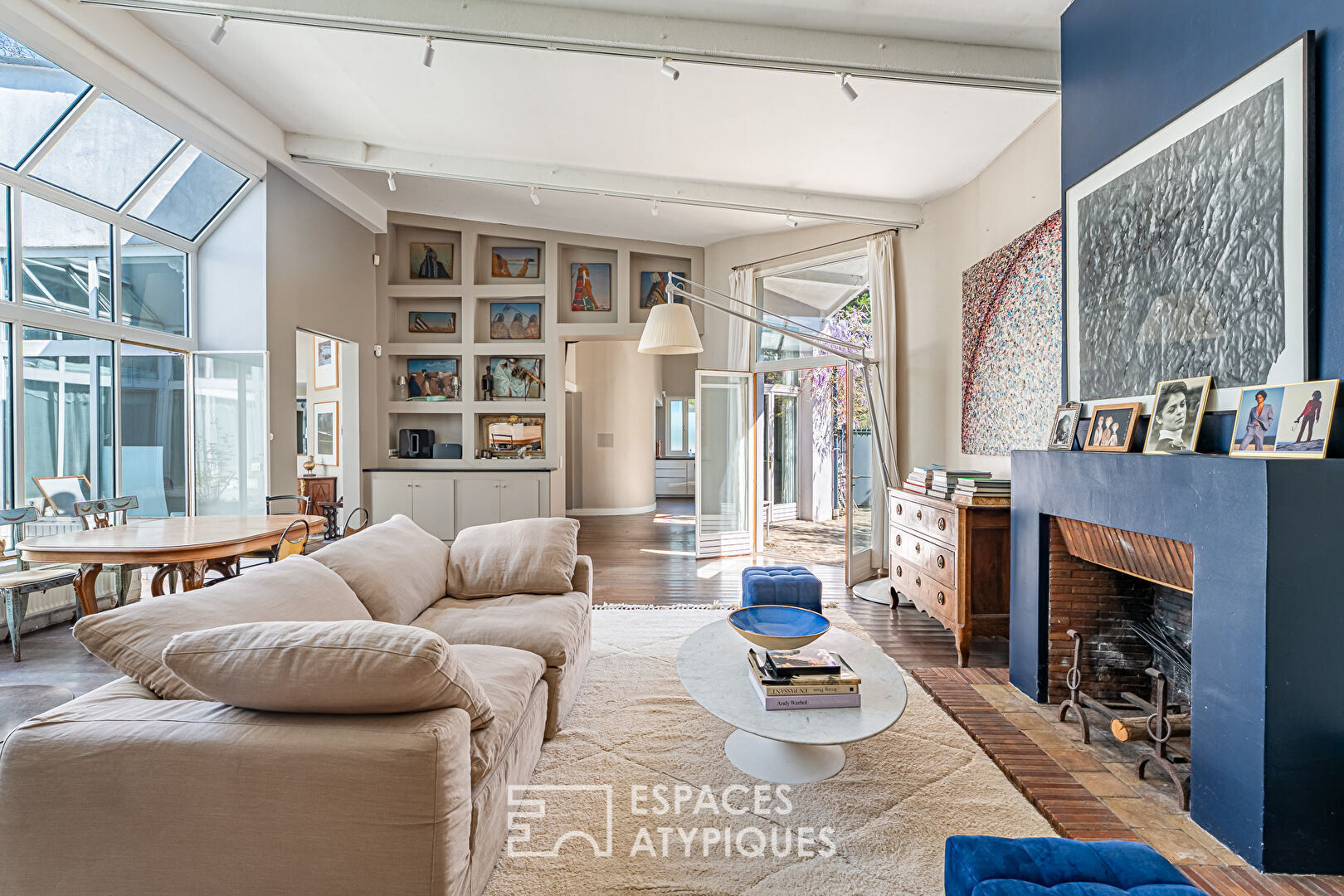 Agence immobilière de ESPACES ATYPIQUES Hauts de Seine