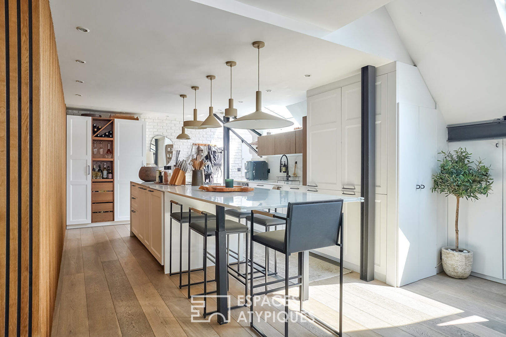 Photo Loft rénové en dernier étage image 6/6