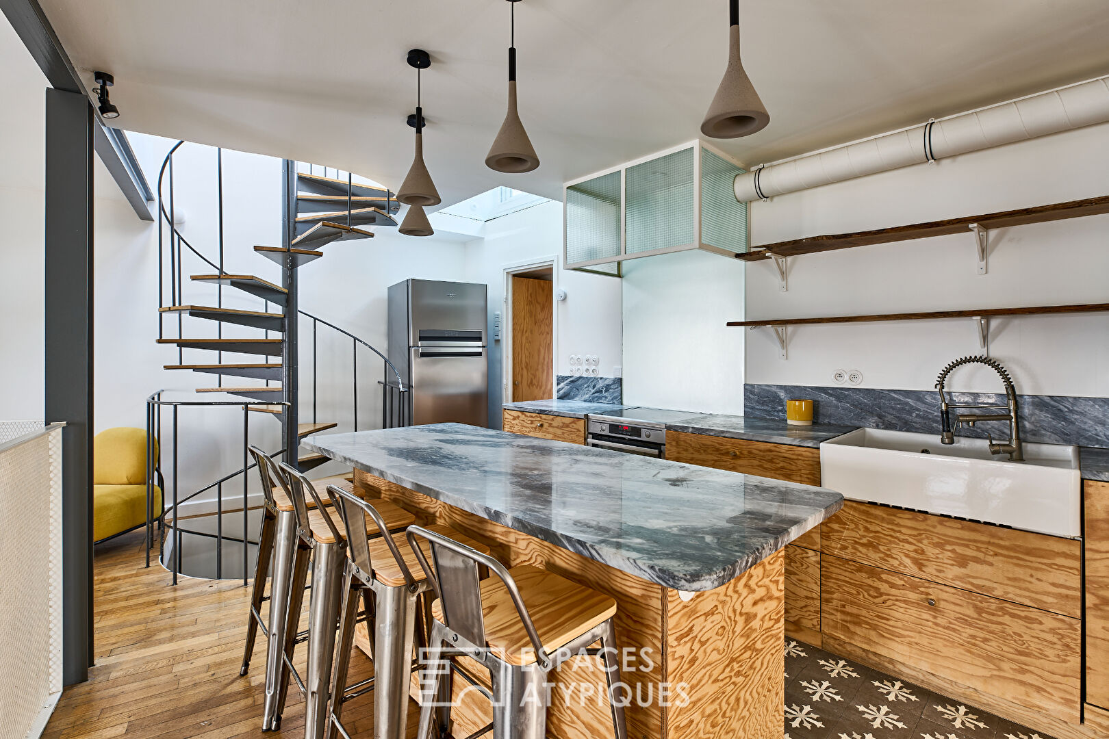 Photo Maison rénovée par architecte avec terrasse proche Halle Pajol image 4/6