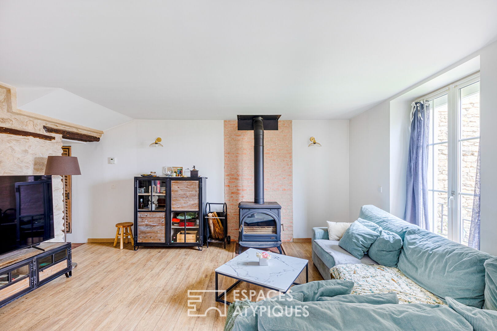 Agence immobilière de Espaces Atypiques Yvelines - ESPACES ATYPIQUES YVELINES