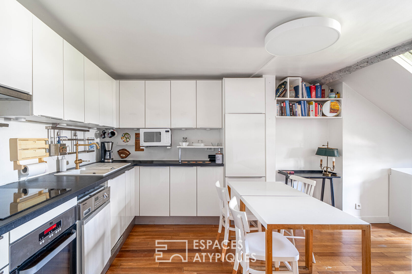 Photo Saint-Germain / Cluny La Sorbonne  - Studio en Duplex image 6/6