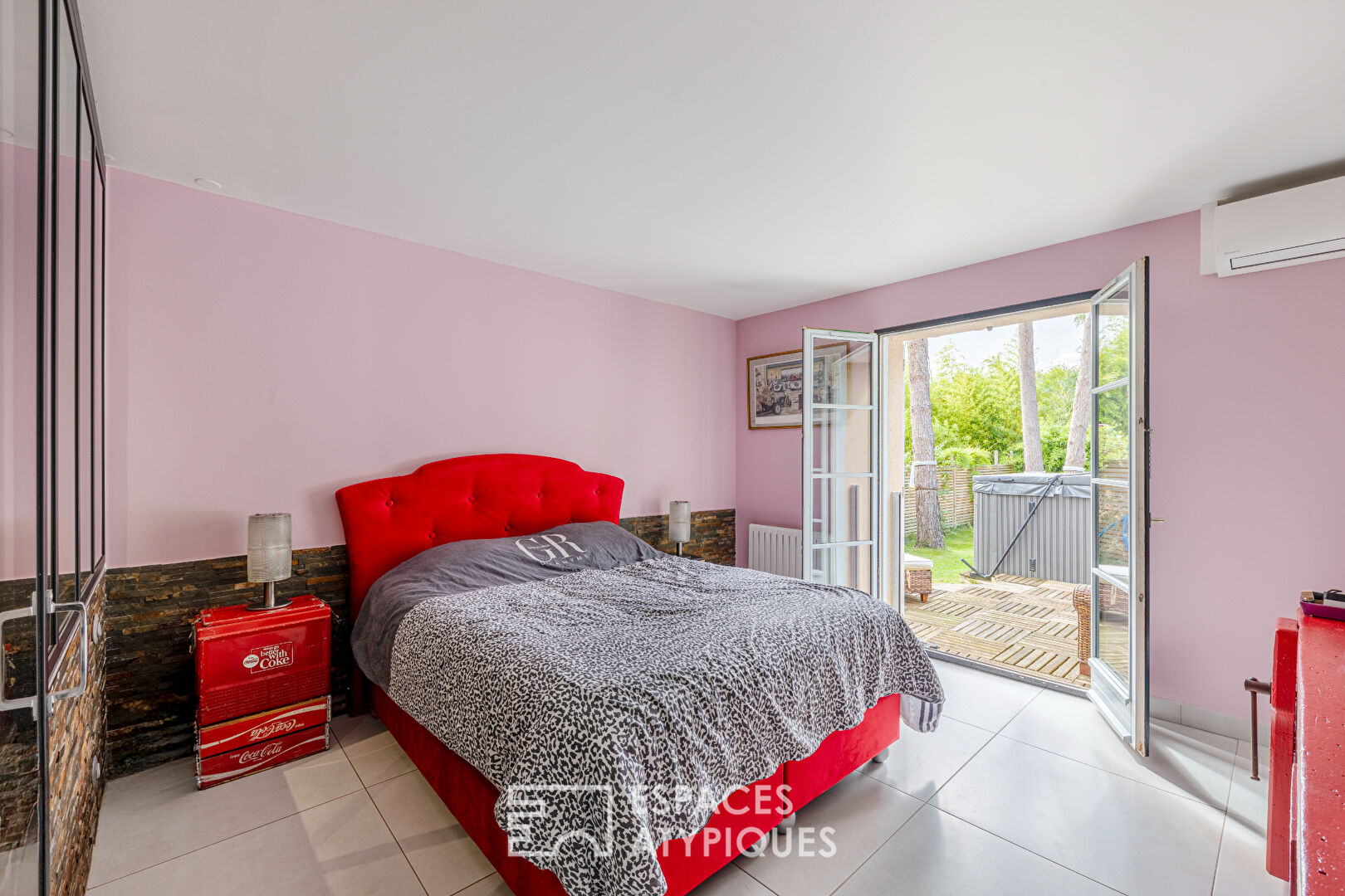 Photo Charmante Maison lumineuse avec jacuzzi et jardin à Chevreuse image 5/6