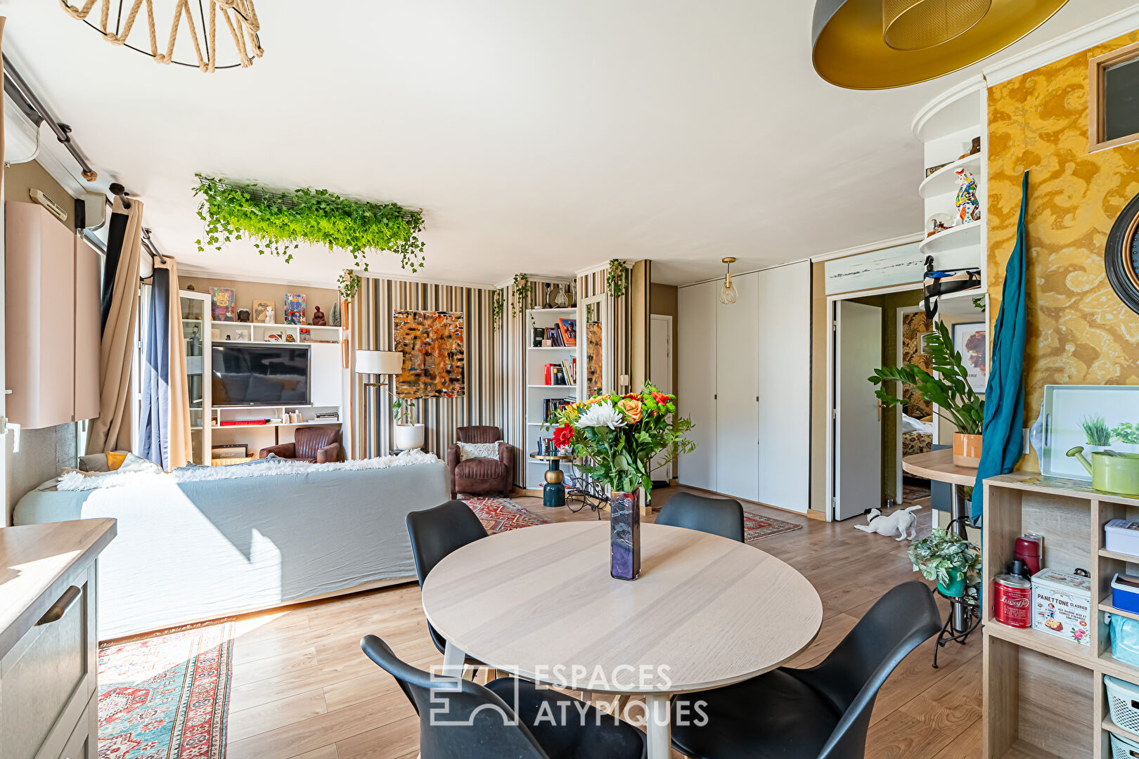 Photo Appartement traversant avec balcon en dernier étage image 5/6