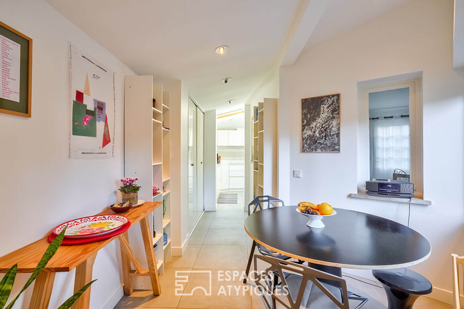 Photo Bâtisse du XIXème style longère entièrement rénovée et sa tourelle image 6/6