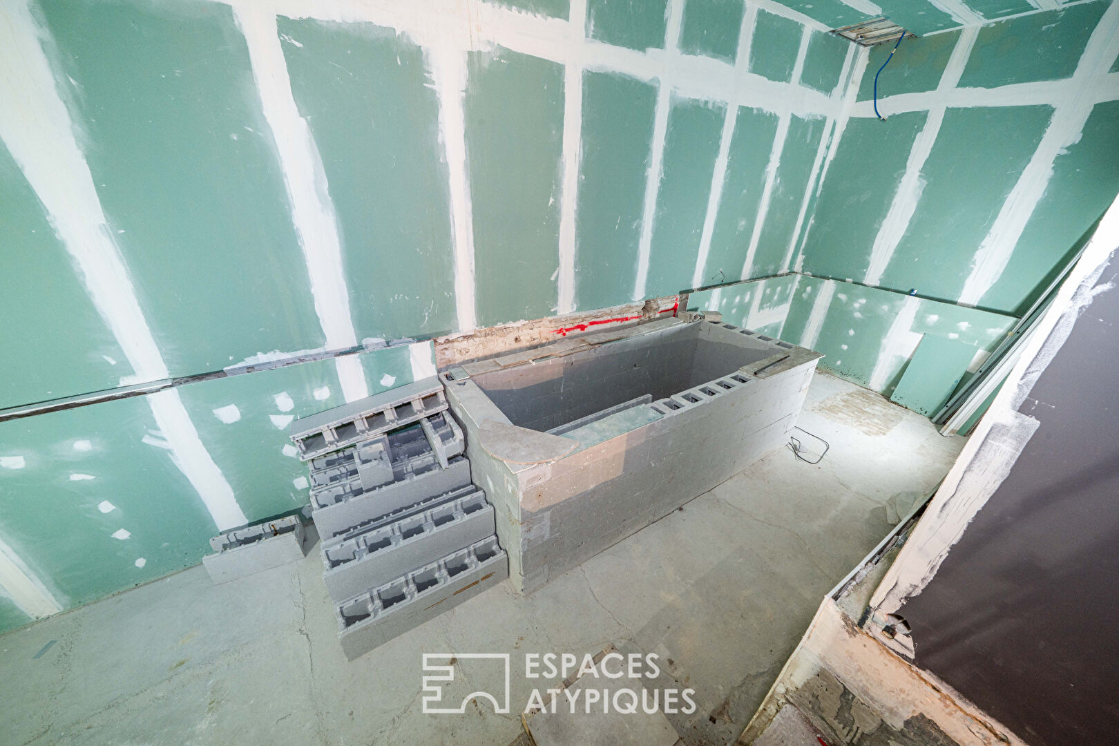 Photo Ancien hammam à réinventer, quartier Salpêtrière image 4/6