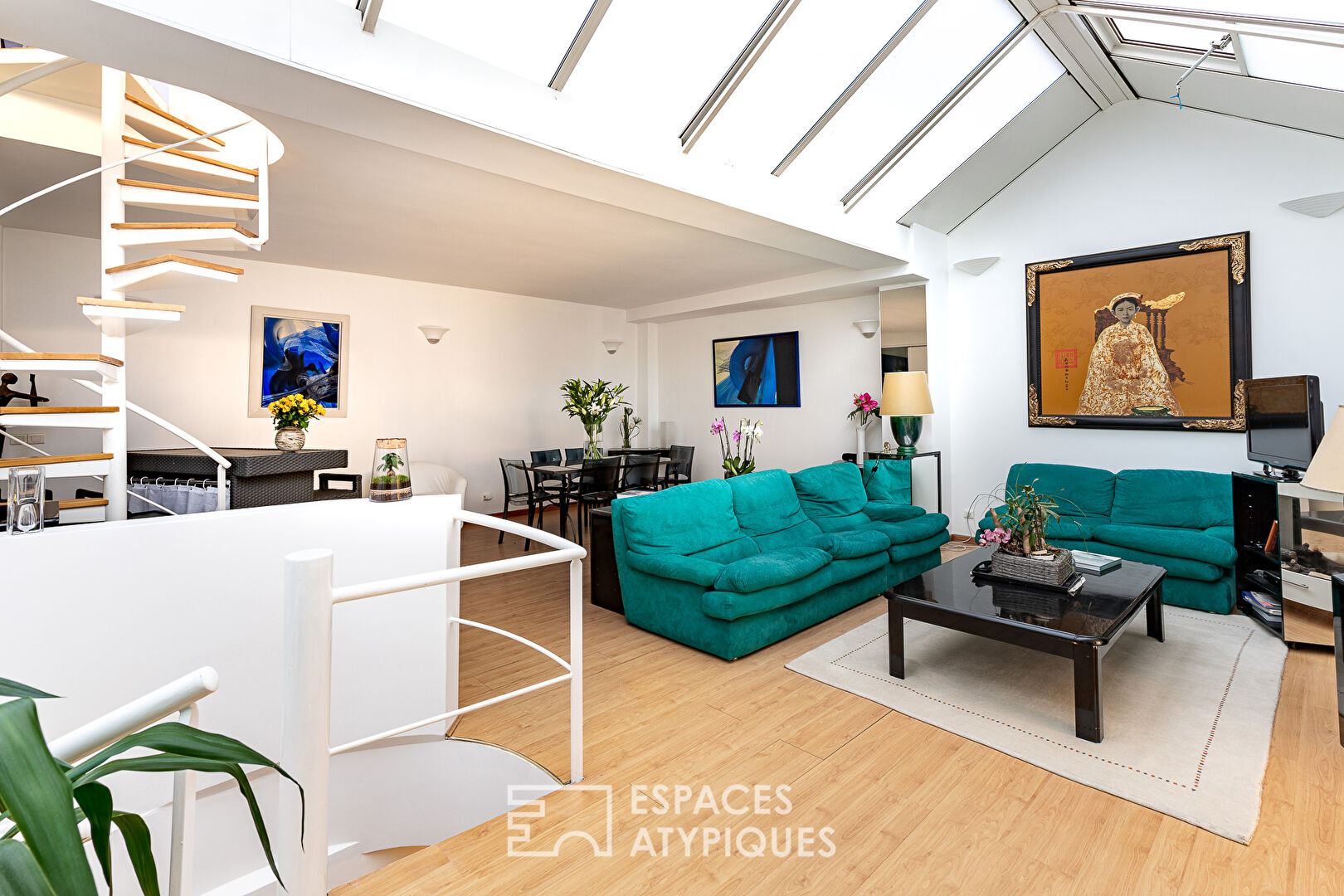 Photo Loft dans un ancien atelier photo avec terrasses et piscine image 2/6