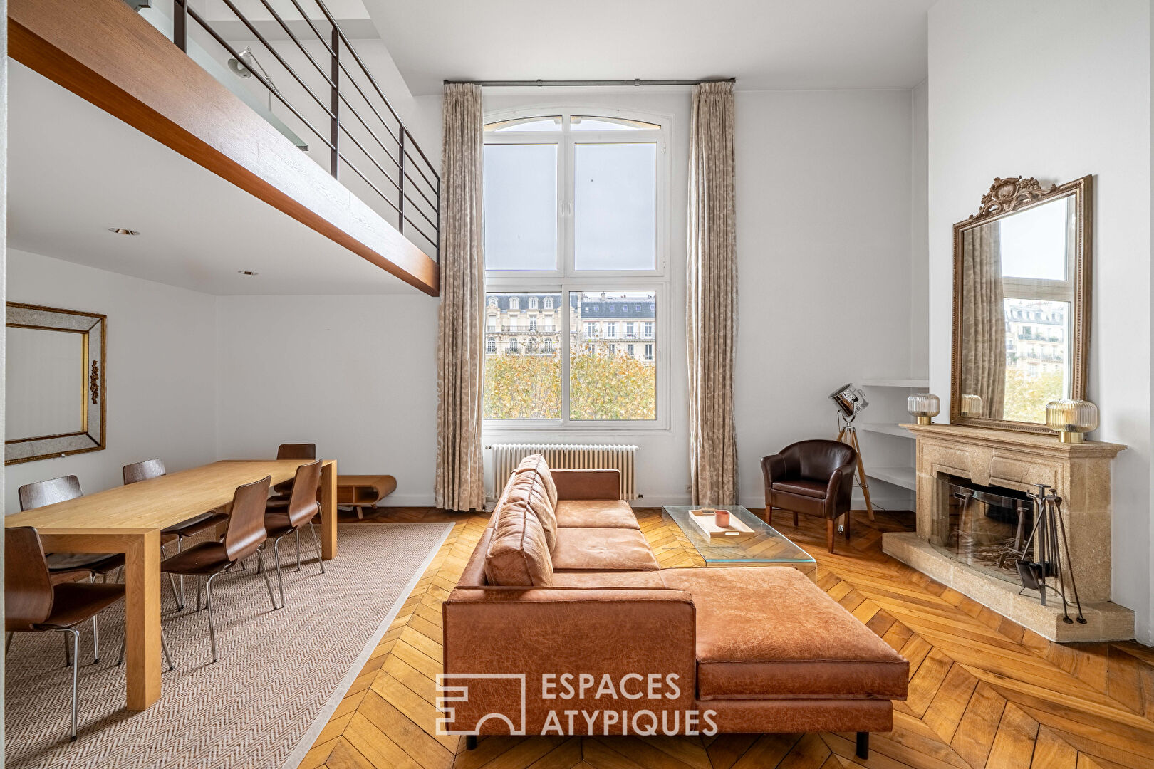 Photo Quartier Breteuil - Atelier en triplex et vue dégagée image 3/6