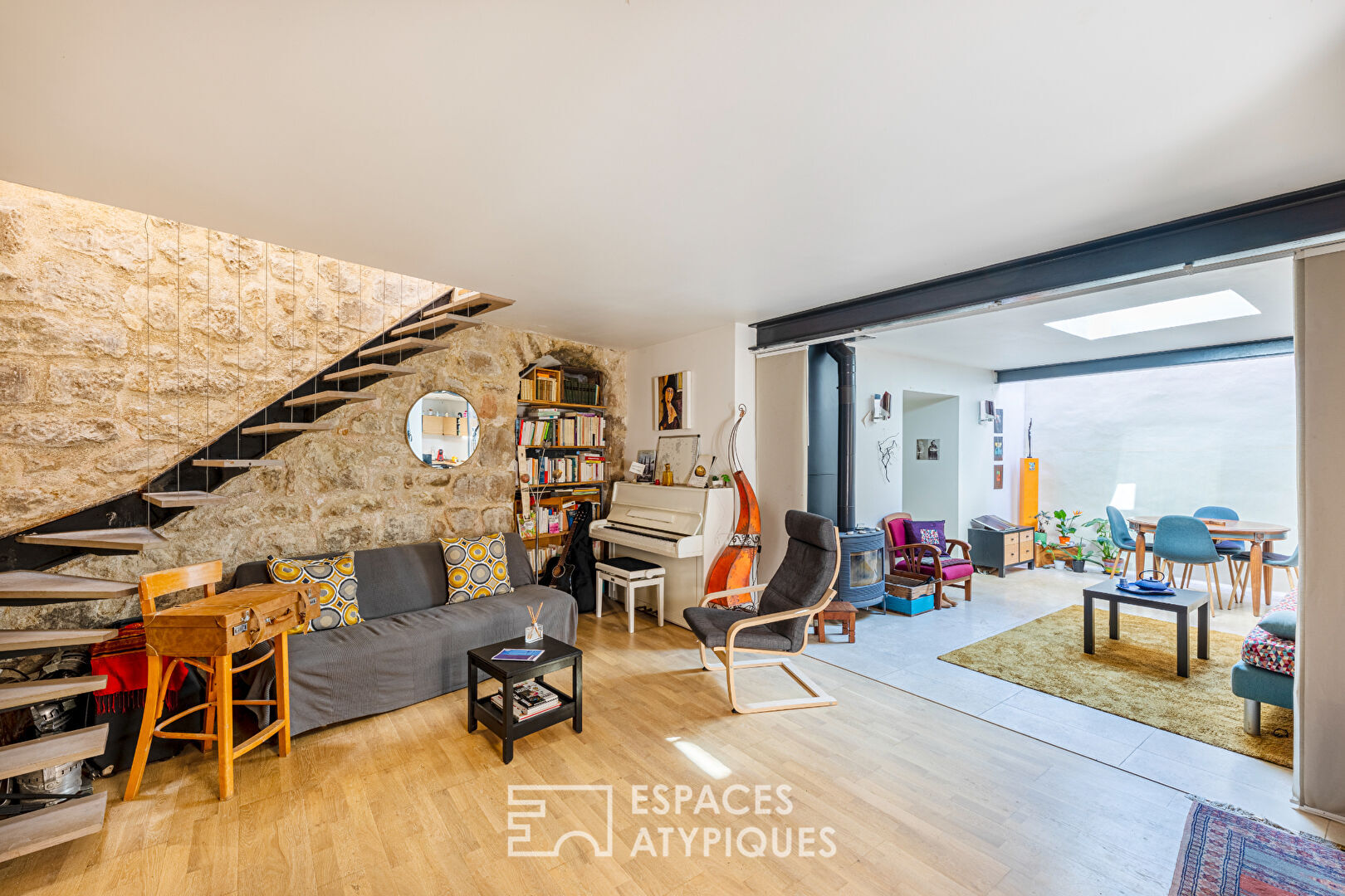 Agence immobilière de Espaces Atypiques Yvelines - ESPACES ATYPIQUES YVELINES