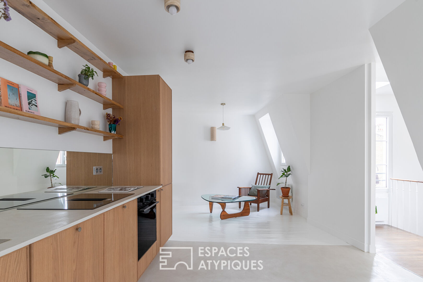 Agence immobilière de ESPACES ATYPIQUES Paris - Est